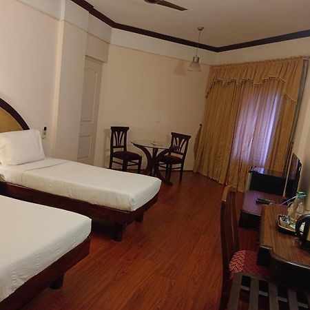 Manuelsons Malabar Palace Кожикоде Екстер'єр фото